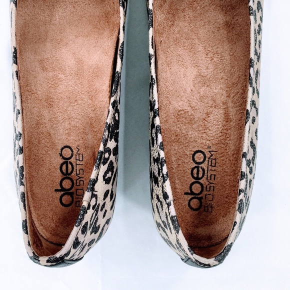 Abeo BIO Flats Womens Tan Metallic Leopard Print Cap Toe Buckle Ballet Shoe 9N - Picture 8 of 12
